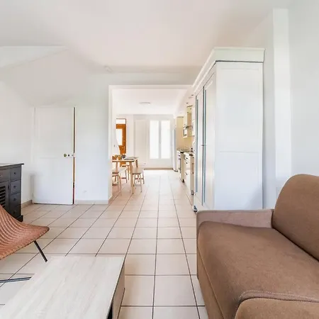 Charme Parisien 4* Montrouge